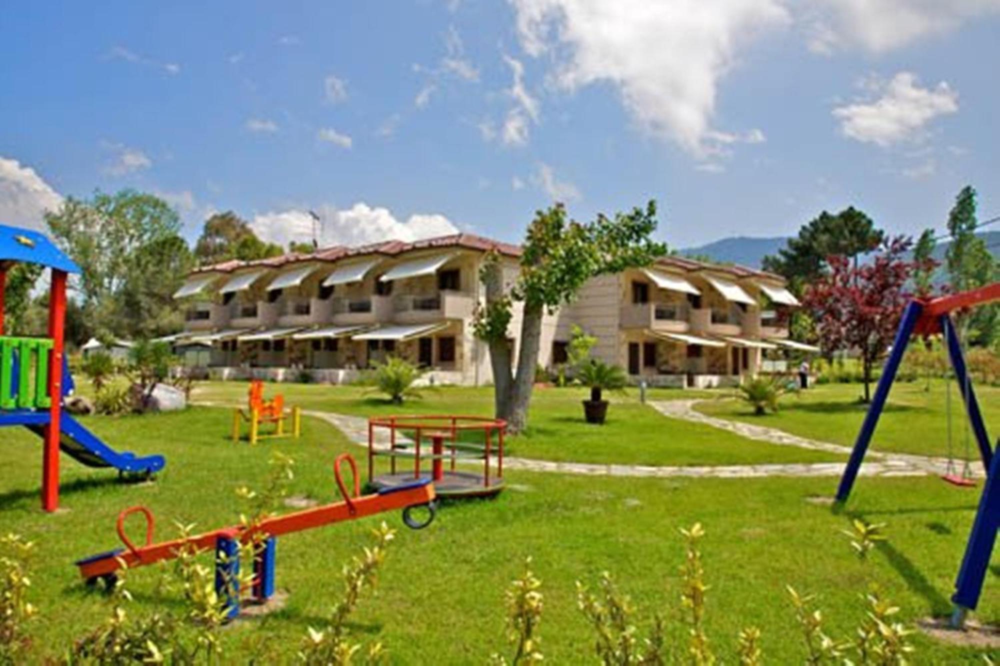 Chasapis Luxury Studios & Apartments Vourvourou Exterior foto